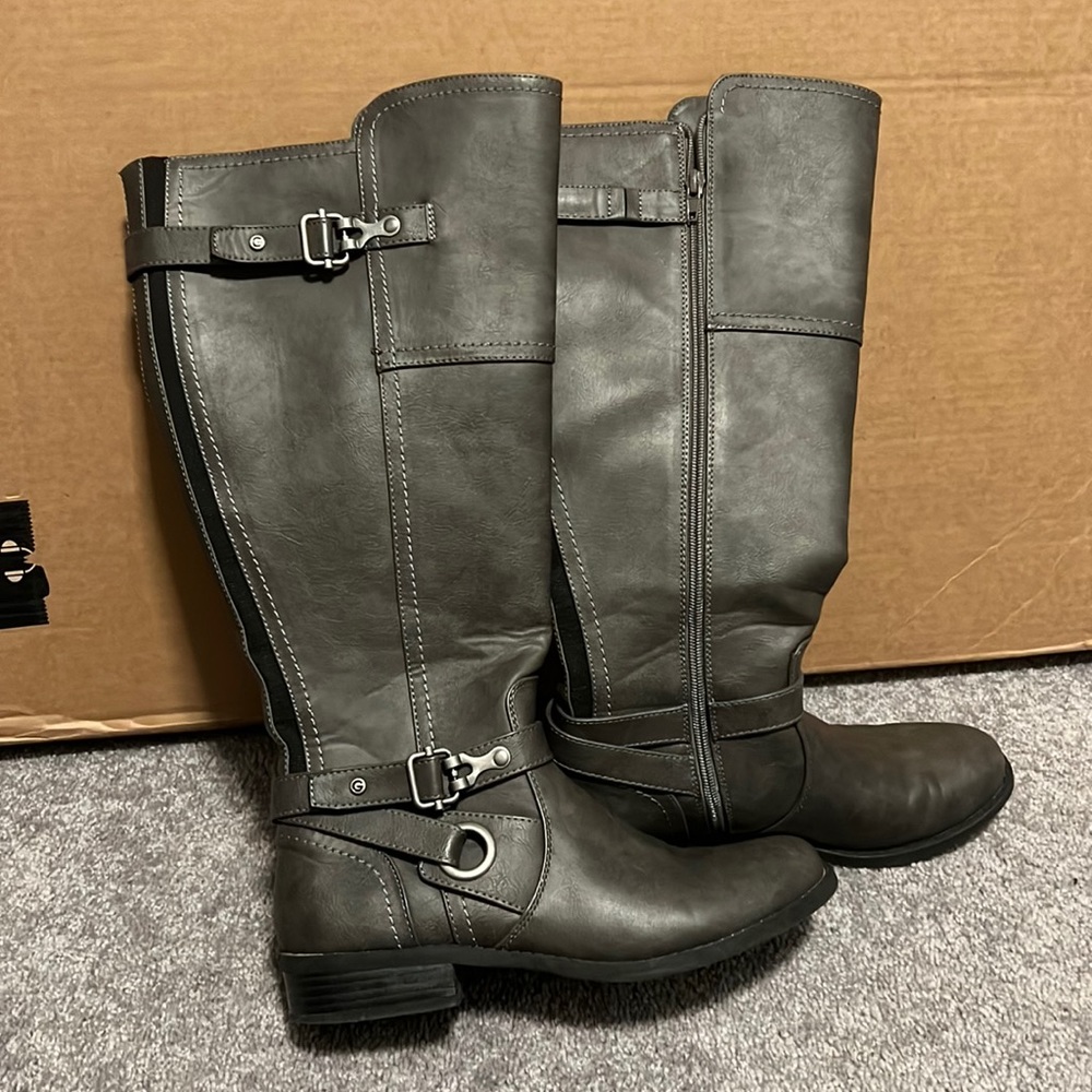 Guess wide calf boots